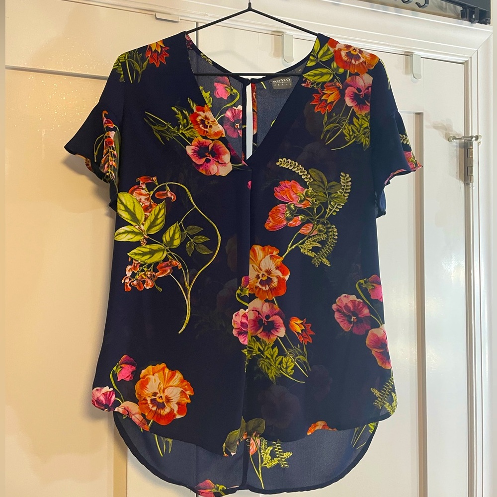 Floral Short Sleeve Blouse